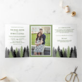 Winter Woodland Pine Trees Foto Bos Huwelijk Drieluik Uitnodiging (Binnen)