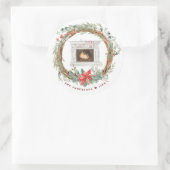 Winter Wreath Cozy Fireplace Merry Kerstry Ronde Sticker (Tas)