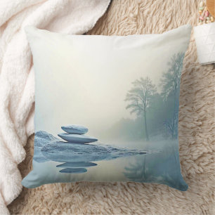 Winter Zen: Foggy Lake Balance Kussen