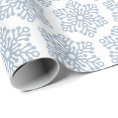Winterblauw en witte sneeuwvlokken kerstfeestdag cadeaupapier (Rol Hoek)
