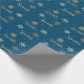 Winterblauw goud glitter Sparkle Snowflakes   Cadeaupapier (Hoek)