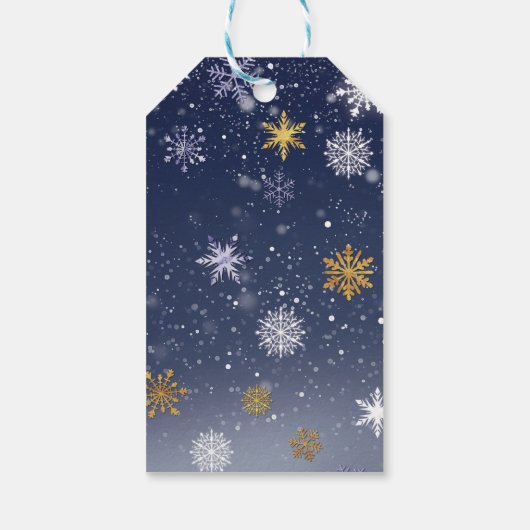 Winterblauw Paarse gouden sneeuwvlokken magische v Cadeaulabel (Achterkant)