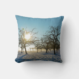 Winterbomen bij zonsopgang kussen