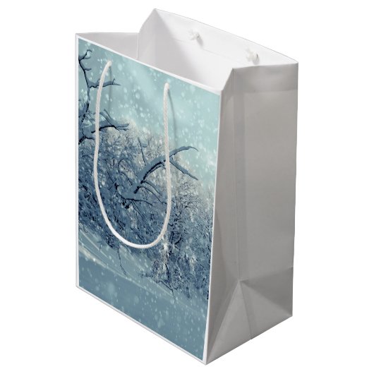 Winterbomen Landschap Medium Cadeauzakje (Achterkant Gekanteld)