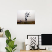 Winterboom in Foggy Meadow #2 Poster (Thuiskantoor)