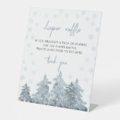 Winterbos sneeuw baby shower luier verloting teken reclamebord met voetstuk (Voorkant)