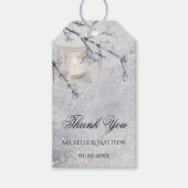 winterbruiloft met mousserende sneeuw cadeaulabel