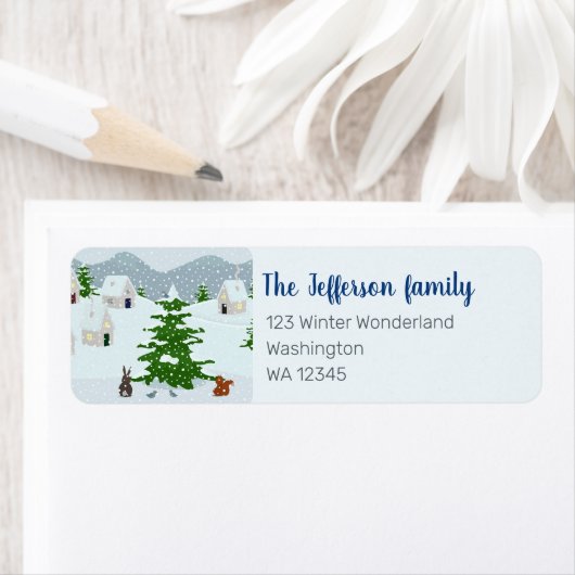 Winterdorp met sneeuw, konijn, eekhoorn en dennen etiket (Insitu)