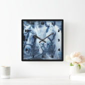 Winterfoto van het schitterende paard vierkante klok (Huis)