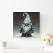 Winterkabouter in een besneeuwd bos vierkante klok (Huis)