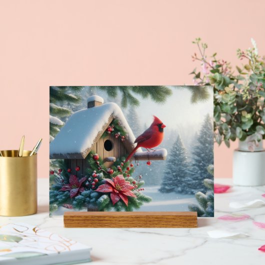 Winterkardinaal op een feestelijk vogelhuisje acryl bord (Huwelijk)