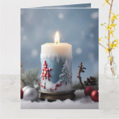 Winterkerstkaars met sneeuw en kopieerruimte kaart (Gele Bloem)