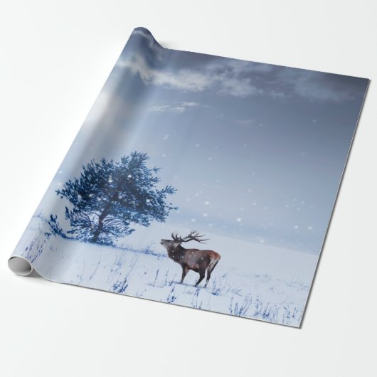 Winterlandschap in blauwe kleur. Eenzame boom en w Cadeaupapier (Uitgerold)