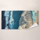 Winterlandschap in het Karpatische gebergte. Bran, Badhanddoek (Badhanddoek)