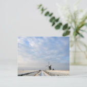 Winterlandschap met sneeuw en windmolen in Nederla Briefkaart (Staand voorkant)