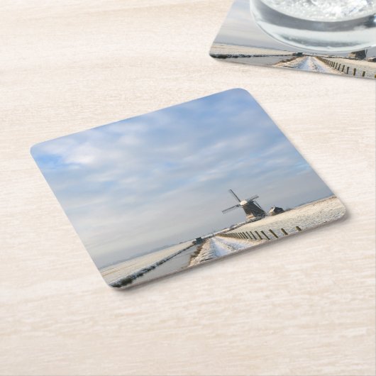 Winterlandschap met sneeuw en windmolen in Nederla Kartonnen Onderzetters (Schuin)