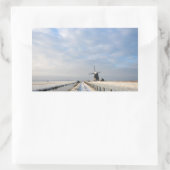 Winterlandschap met sneeuw en windmolen in Nederla Rechthoekige Sticker (Tas)
