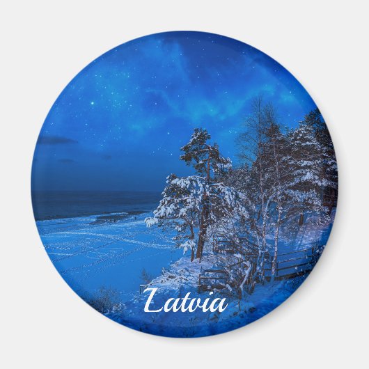 Winternacht met sneeuwbedekking in Letland Magneet (Voorkant)