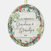 Winteroma en opa 1e kerstversiering keramisch ornament (Links)