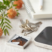 Winterpaard in Snowy Field 3 Sleutelhanger (Zijkant)