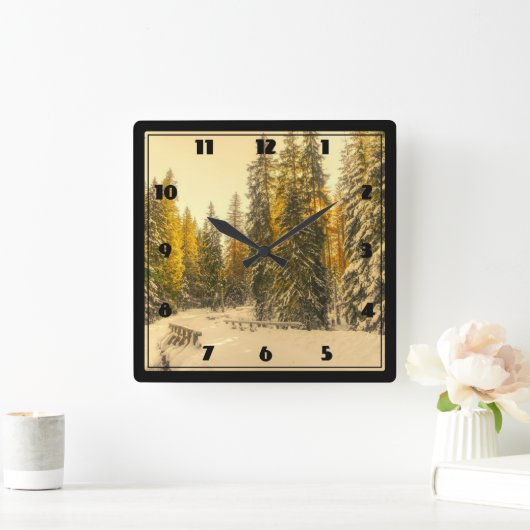 winterpad met pijnbomen vierkante klok (Huis)