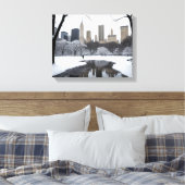 Winter's Embrace in Central Park Canvas Afdruk (Insitu (Slaapkamer))
