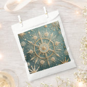 Winter's Golden Embrace: A Snowflake Serenade Bedankzakje (Geknipt)