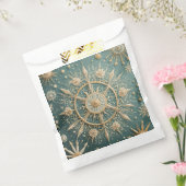 Winter's Golden Embrace: A Snowflake Serenade Bedankzakje (Gezegeld)