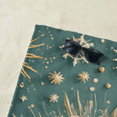 Winter's Golden Embrace: A Snowflake Serenade Strandlaken (In situ)