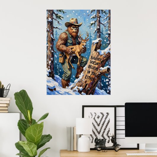Winter's Quiet Companion: Bigfoot en de fawn Poster (Thuiskantoor)