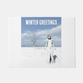 Wintersalutaties. Vrouwelijke elf loopt in de snee Deurmat