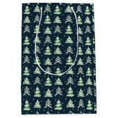 Wintersneeuw Evergreen Trees Medium Cadeauzakje (Voorkant)