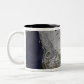 WintersneeuwHoesje op het noordelijk halfrond Tweekleurige Koffiemok (Links)