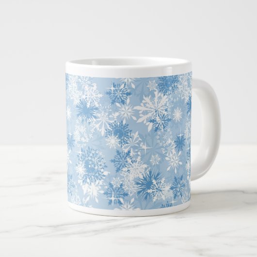 Wintersneeuwvlokken op blauw grote koffiekop (Voorkant rechts)
