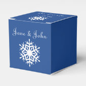 Wintersnowflakes in Blue Favor Box Bedankdoosjes (Voorkant Zijde)