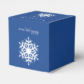 Wintersnowflakes in Blue Favor Box Bedankdoosjes (Achterkant)