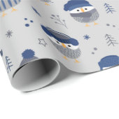 winteruil met blauw pet van wol cadeaupapier (Rol Hoek)