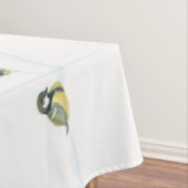 Wintervogels in een sneeuwbos op een koude zonnige tafelkleed (Voorbeeld)