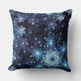 Wintery Blue Snowflake Pattern Sierkussen