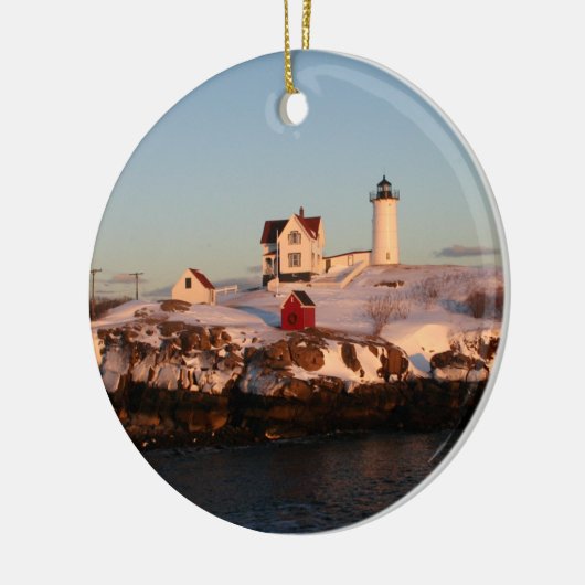 Winterzonsondergang bij Nubble Light Keramisch Ornament (Links)