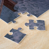 Winterzonsondergang in het dennenbos nabij zee legpuzzel (Zijkant)