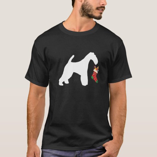 Wire Fox Terrier met kerststaart Stuffer Dog T-shirt (Voorkant)