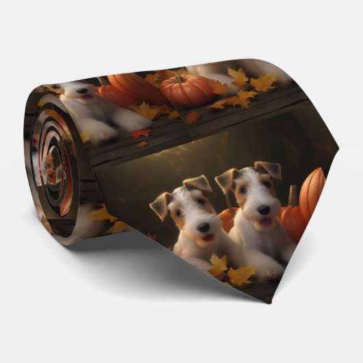 Wire Fox Terrier Puppy Herfst Delight Pompoen Stropdas (Opgerold)