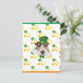 Wire Fox Terrier Shamrock St. Patricks Dag Feestdagenkaart (Staand voorkant)