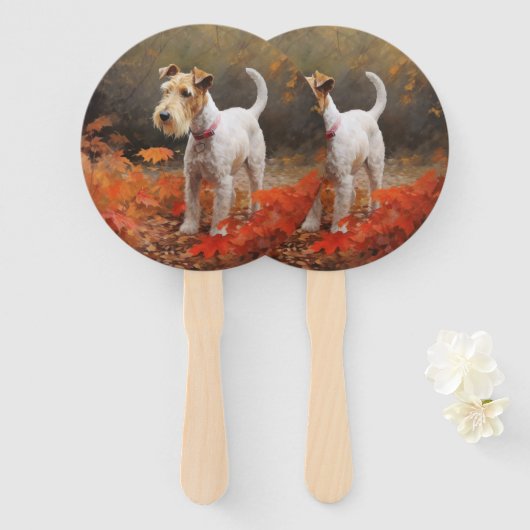 Wirefox Terrier in herfstbladeren val inspireert Handwaaier (Voorkant en achterkant)