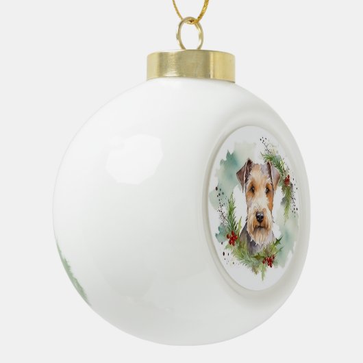 Wirefox Terrier Kerstkrans Feestelijke Pup Keramische Bal Ornament (Links)