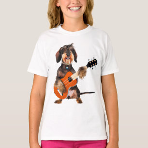 Wirehair Dachshund die Acoustic Guitar speelt T-shirt