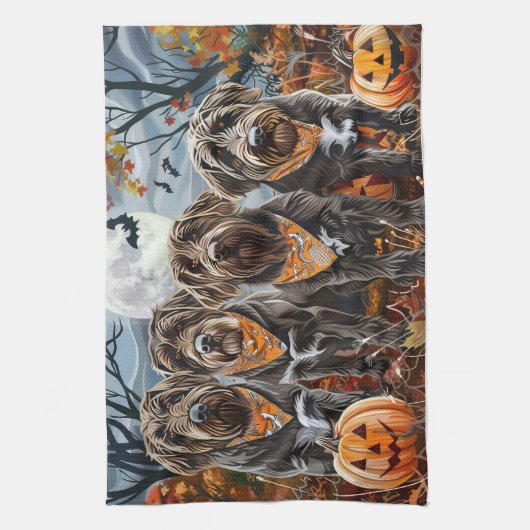 Wirehaired Pointing Griffon Halloween Spooky Theedoek (Verticaal)