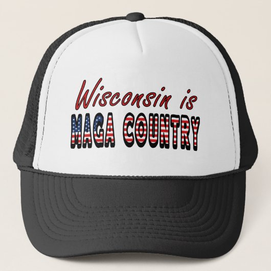 Wisconsin is MAGA Country Pro Trump USA Flag 2024 Trucker Pet (Voorkant)