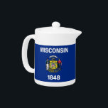 Wisconsin State Flag theepot<br><div class="desc">Voeg een vleugje Wisconsin-trots toe aan uw theetijd met onze exclusieve theepot met de vlag van Wisconsin! Deze theepot is gemaakt met nauwgezette aandacht voor detail en is meer dan alleen een functioneel keukenitem; het is een viering van het erfgoed en de culturele trots van Wisconsin. Het elegante ontwerp toont...</div>